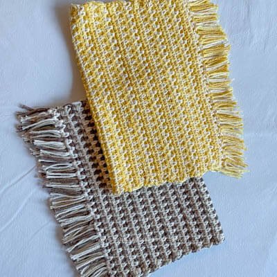 Crochet placemat 1