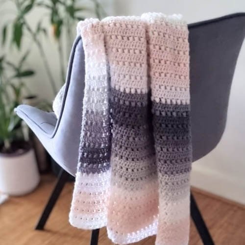 EasyRectangularCrochetShawlPatternE28093PrimaveraShawl