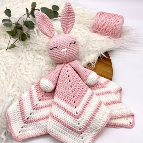17 Free Spring Crochet Patterns 19 Crochet Bunny Lovey