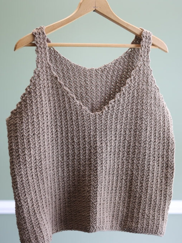 15 Free and Easy Crochet Tops for Late Summer 11 Crochet Summer Top
