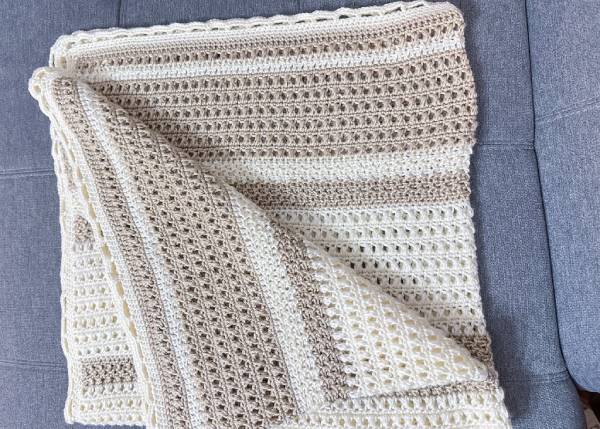 Neutral color crochet blanket pattern